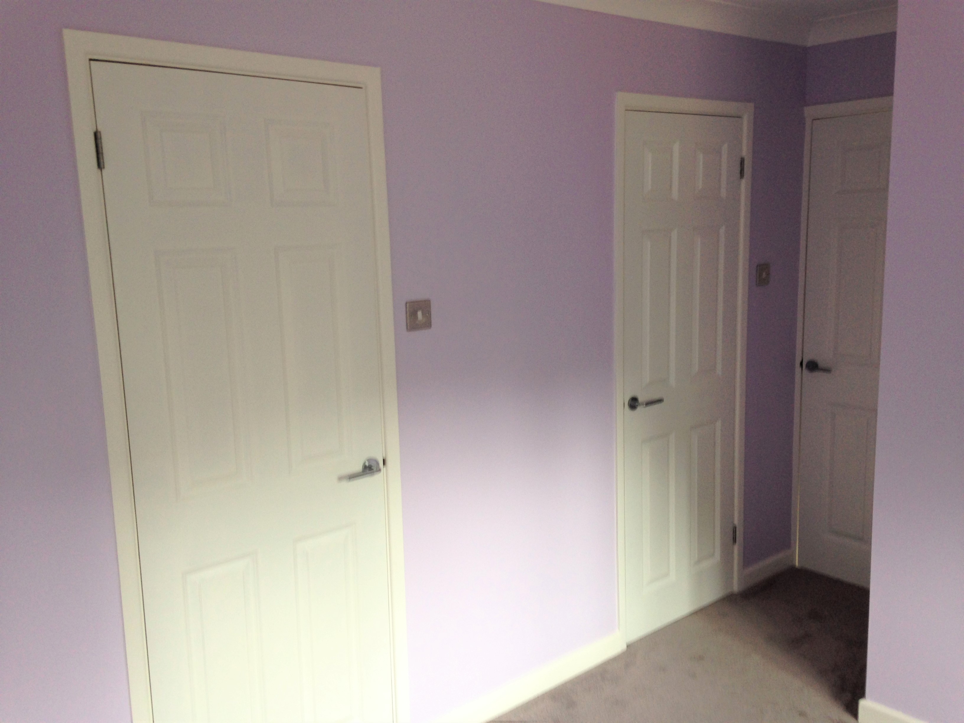 Nicely decorated bedroom.